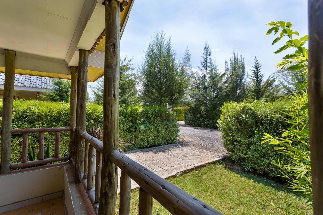 Anka Resort Naro Moru Esterno foto